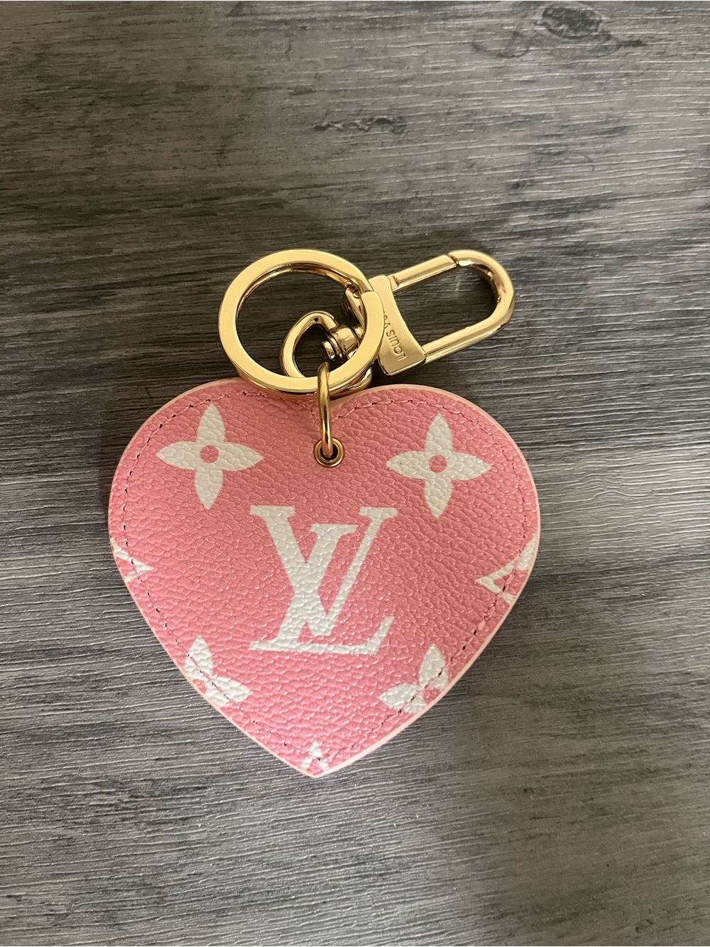 Pink Monogram Heart Key Charm - Picture 2 of 3